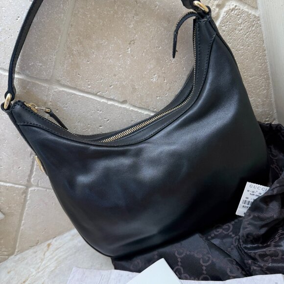 GUCCI - NWT Black Leather Small Tote/Shoulder Bag - Authentic, Style #154395 - Picture 2 of 15